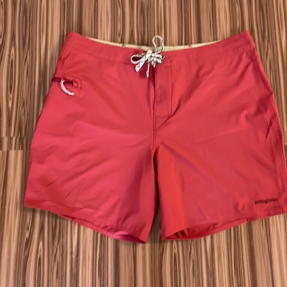 PATAGONIA Board Shorts Size 40